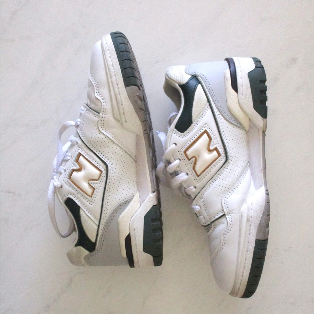 New Balance 550 Nightwatch Green Yellow Size 7 Men’s/8.5 Women’s.